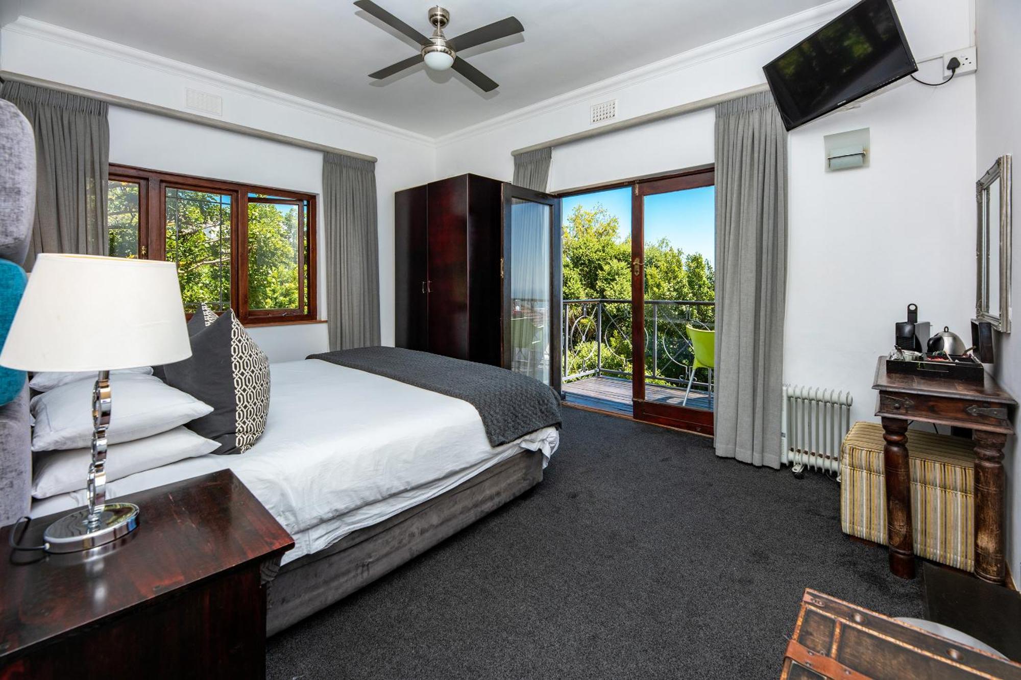 Maartens Guesthouse Cape Town Exterior photo